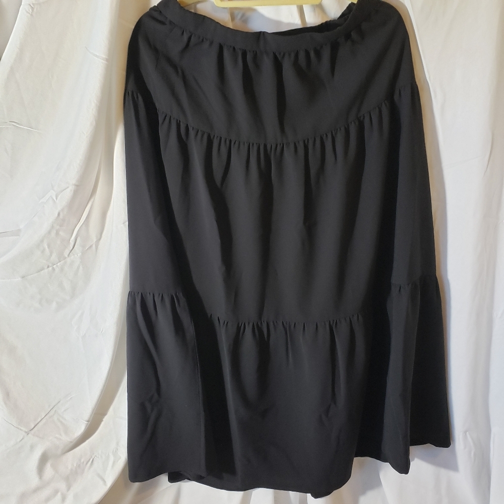 Women's Misook Tiered Light Flounce Maxi Skirt Black Large